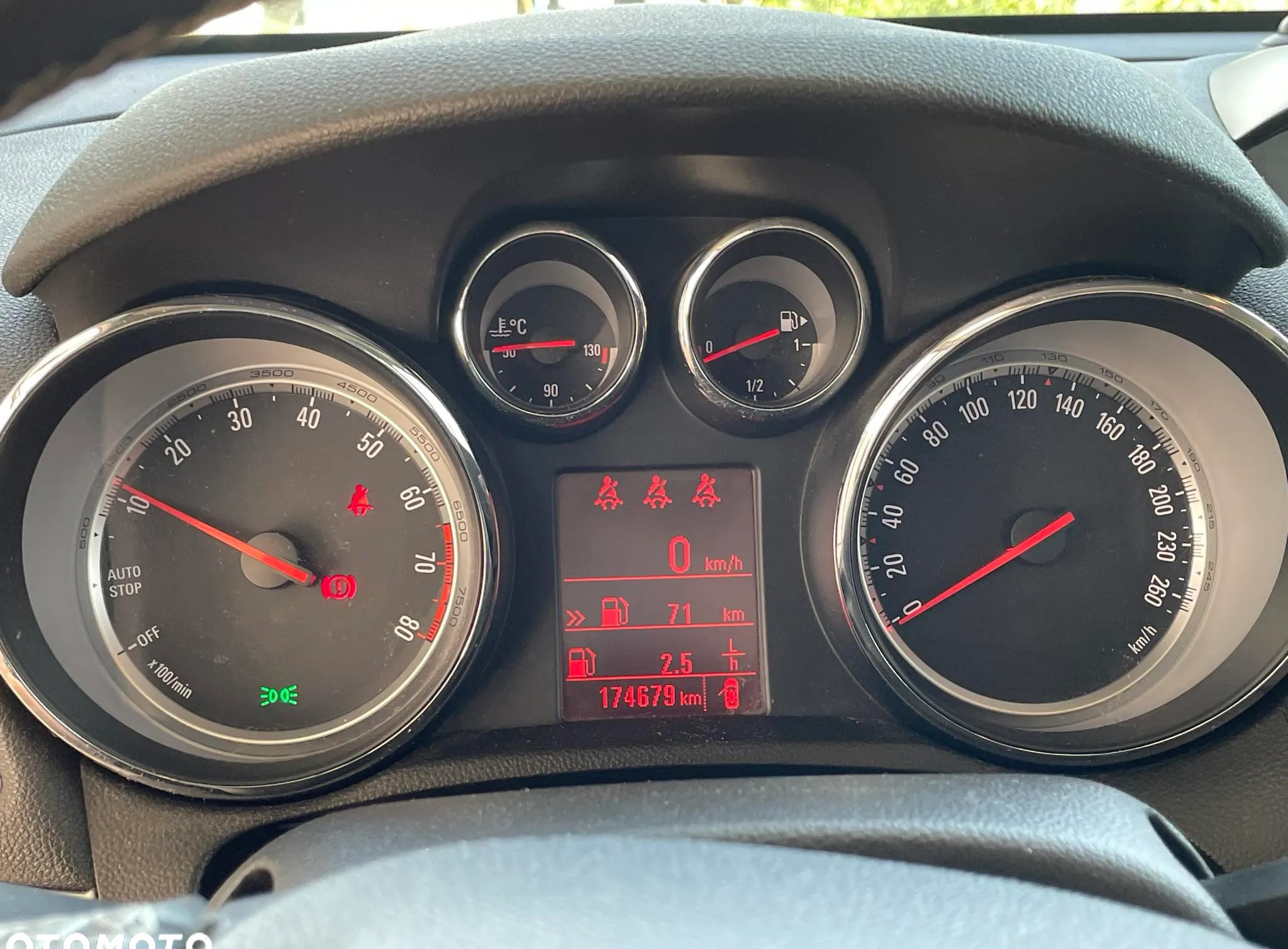 Opel Mokka cena 48000 przebieg: 174900, rok produkcji 2014 z Czerniejewo małe 172